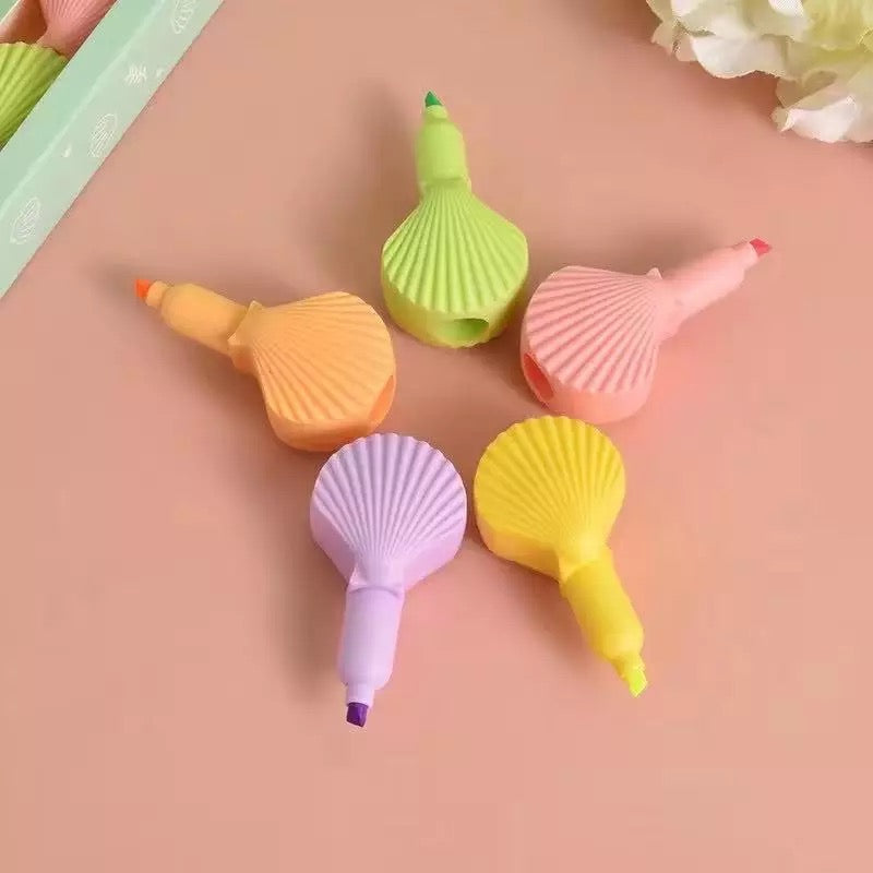Shelly: 5-Color Stackable Sea-Shell Highlighters (Set of 6) â€“ Fun & Colorful Markers for Kids & Journaling
