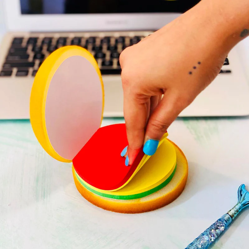 BurgerPad: Fun & Quirky Burger-Shaped Memo Pad with 100 Unruled Pages, Pocket-Size Notepad for Notes & Journaling